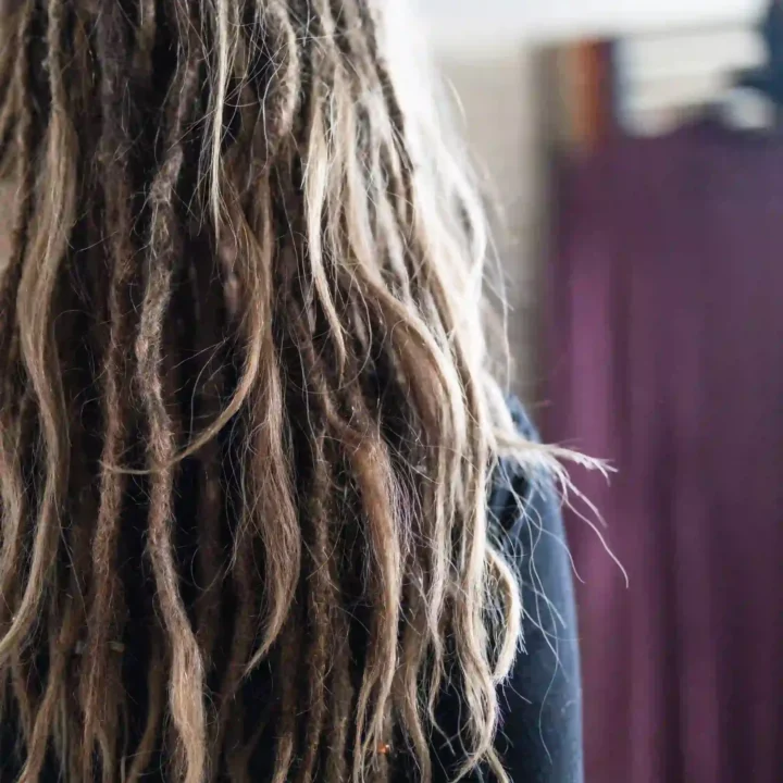 Het Dreadlock Proces: Van baby locs naar volwassen locs