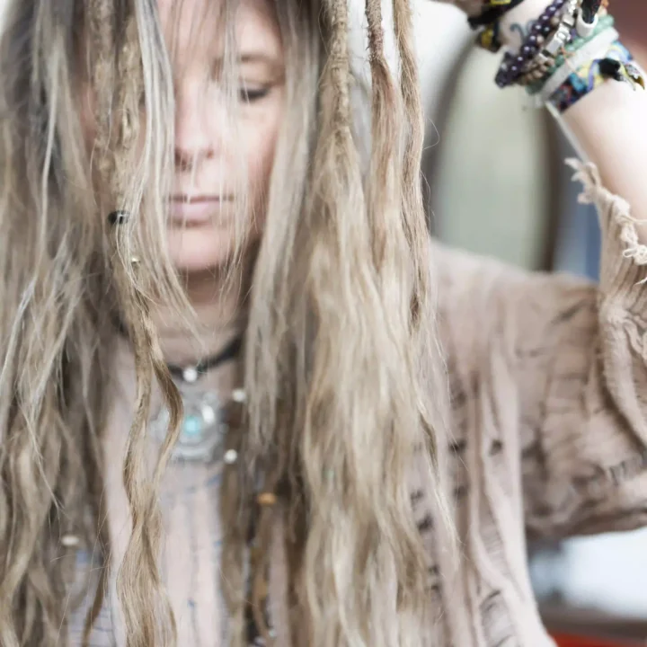 Meer volume in dreadlocks: zo pakken wij het aan